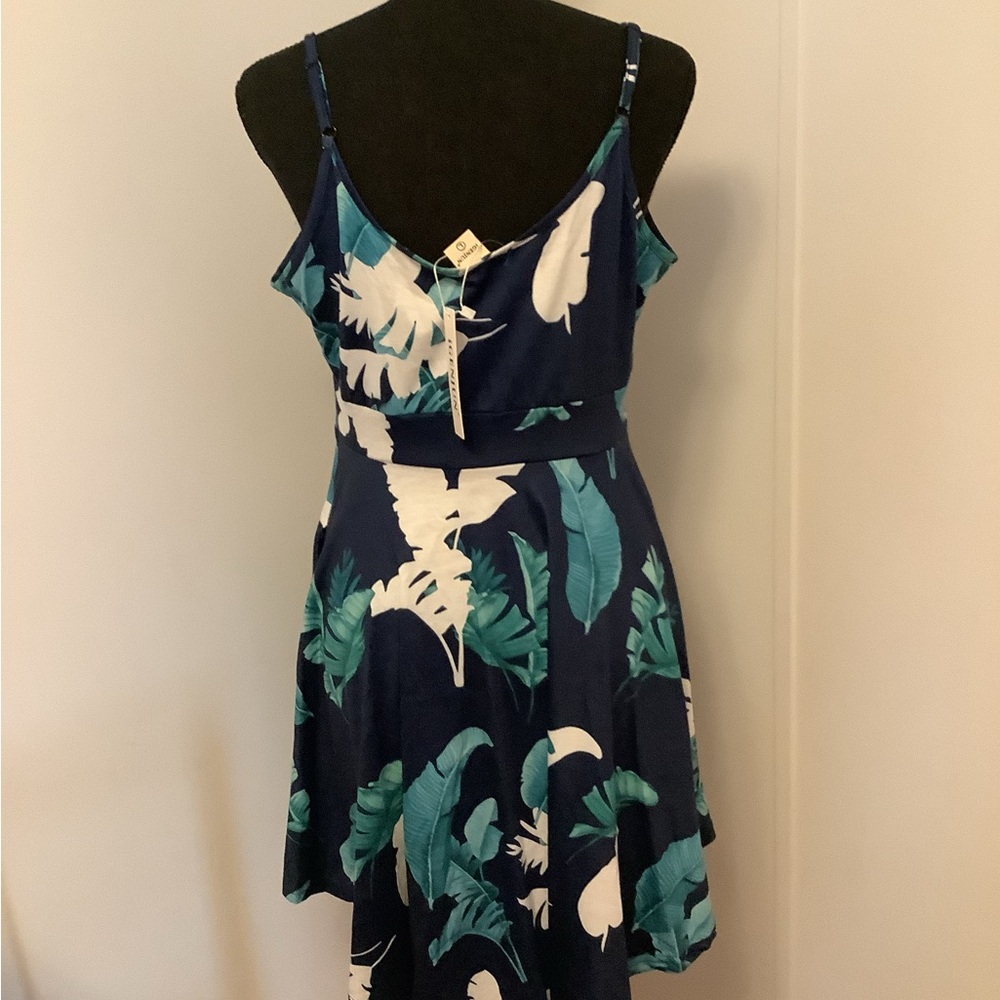 GenJun dress - Picture 2 of 2